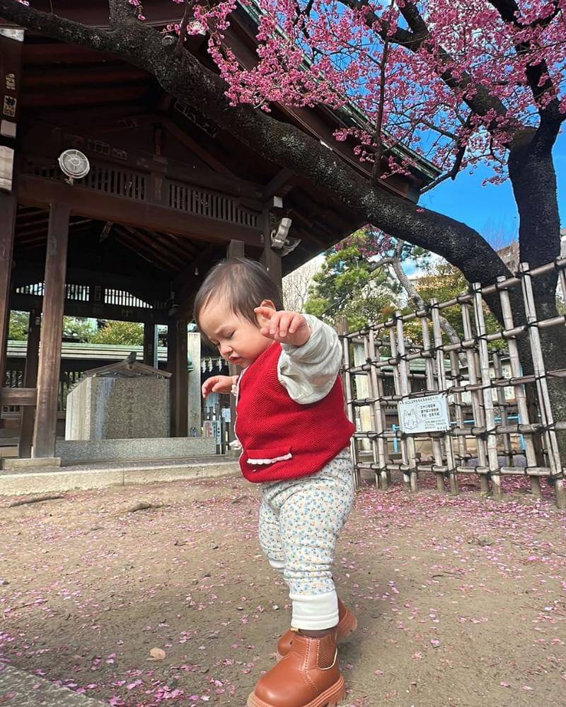 Instagram.com/sabrinaanggraini